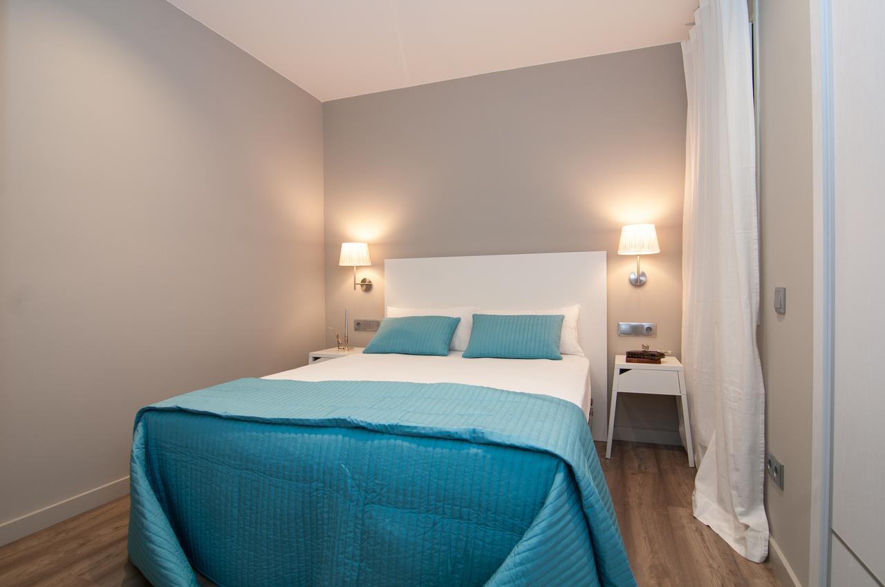 Montaber Apartments - Sagrada Familia Barcelona Bagian luar foto
