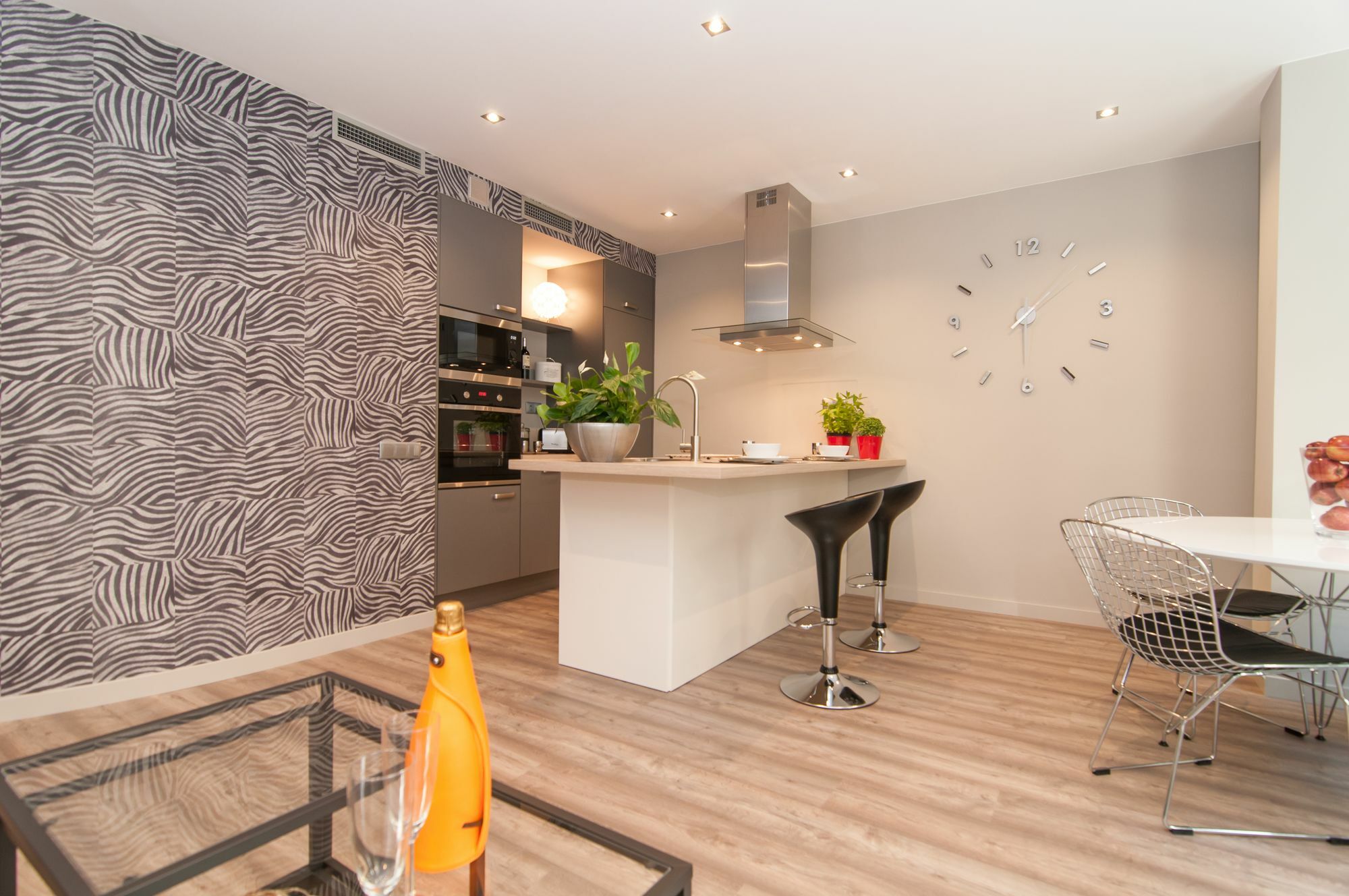 Montaber Apartments - Sagrada Familia Barcelona Bagian luar foto